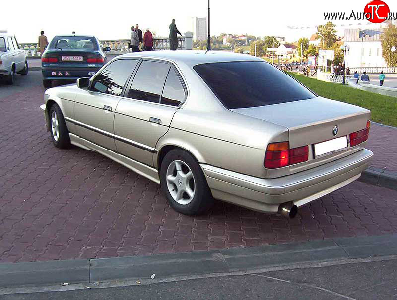 3 049 р. Пороги накладки Classic BMW 5 серия E34 седан дорестайлинг (1988-1994)  с доставкой в г. Новочеркасск