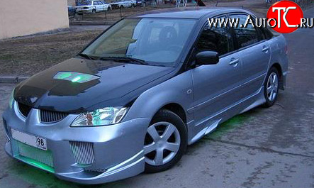 6 699 р. Передний бампер OS Mitsubishi Lancer 9 1-ый рестайлинг универсал (2003-2005)  с доставкой в г. Новочеркасск