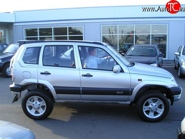 719 р. Спойлер Трофи Chevrolet Niva 2123 дорестайлинг (2002-2008) (Неокрашенный)  с доставкой в г. Новочеркасск