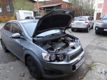 2 049 р. Упоры капота Russtal Chevrolet Aveo T300 седан (2011-2015)  с доставкой в г. Новочеркасск. Увеличить фотографию 1