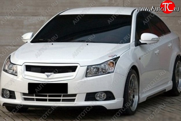 2 999 р. Решётка радиатора Road Runs style Chevrolet Cruze J305 хэтчбек дорестайлинг (2009-2012) (Неокрашенная)  с доставкой в г. Новочеркасск