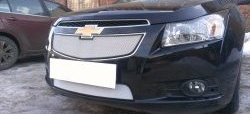 1 559 р. Нижняя сетка на бампер Russtal (хром)  Chevrolet Cruze ( J300,  J305) (2009-2015) седан дорестайлинг, хэтчбек дорестайлинг, седан рестайлинг, хэтчбек рестайлинг  с доставкой в г. Новочеркасск. Увеличить фотографию 3