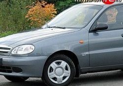 6 199 р. Переднее левое крыло Стандартное Daewoo Lanos T100 дорестайлинг, седан (1997-2002) (Окрашенное)  с доставкой в г. Новочеркасск. Увеличить фотографию 1