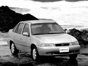 17 849 р. Капот Стандартный  Daewoo Nexia  дорестайлинг (1995-2008) (Окрашенный)  с доставкой в г. Новочеркасск. Увеличить фотографию 1