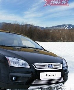 3 959 р. Декоративные вставки воздухозаборника в бампер Souz-96  Ford Focus  2 (2004-2008)  седан дорестайлинг, универсал дорестайлинг, хэтчбэк 3 дв. дорестайлинг, хэтчбэк 5 дв. дорестайлинг  с доставкой в г. Новочеркасск. Увеличить фотографию 1