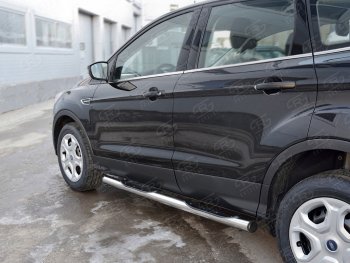 Защита порогов из трубы d76 мм с пластиковыми вставками для ног Russtal v2 Ford Kuga 2 рестайлинг (2016-2019)