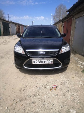 3 299 р. Вставка в центральную часть бампера SAT (с молдингом)  Ford Focus  2 (2007-2011) седан рестайлинг, универсал рестайлинг, хэтчбэк 3 дв. рестайлинг, хэтчбэк 5 дв. рестайлинг  с доставкой в г. Новочеркасск. Увеличить фотографию 2