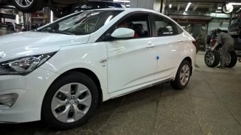 4 999 р. Пластиковые пороги АвтоКрат Hyundai Solaris RBr седан рестайлинг (2014-2017) (Неокрашенные)  с доставкой в г. Новочеркасск. Увеличить фотографию 3