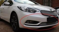 Нижняя защитная сетка на бампер Russtal (хром) KIA Cerato 3 YD дорестайлинг седан (2013-2016)