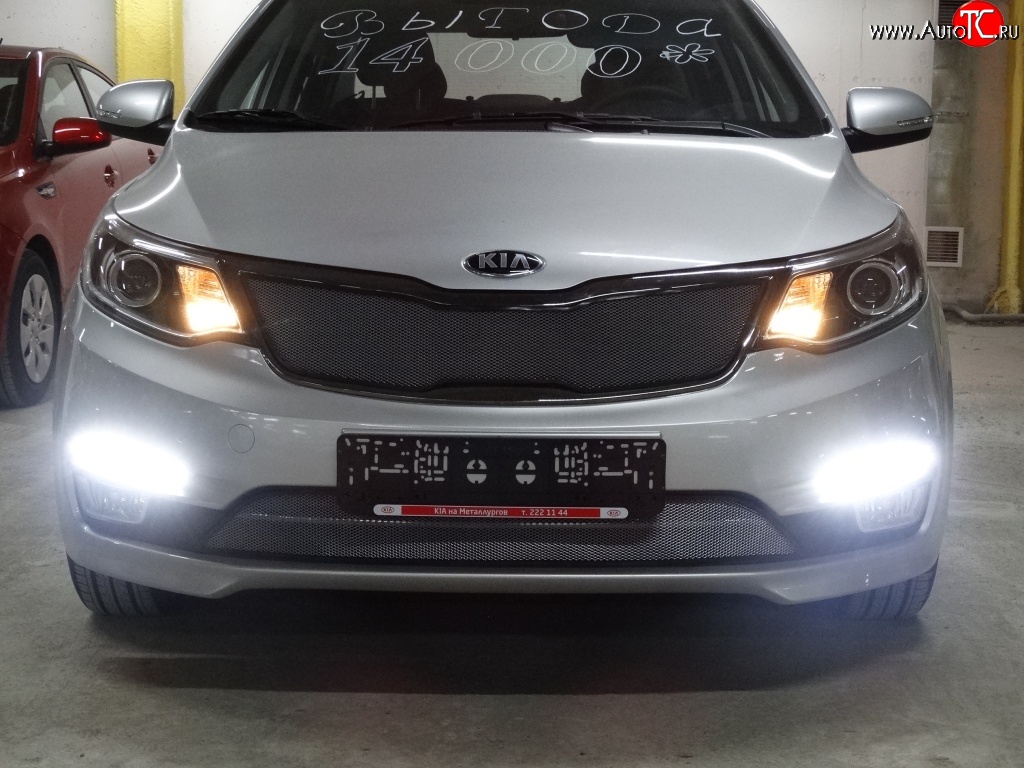 1 539 р. Нижняя сетка на бампер Russtal (хром)  KIA Rio  3 QB (2015-2017) рестайлинг седан, рестайлингхэтчбек5дв.  с доставкой в г. Новочеркасск