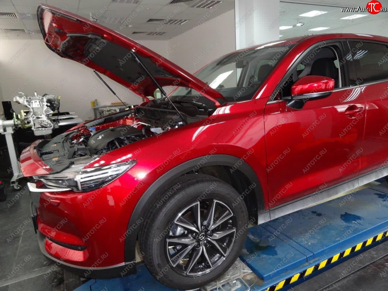 2 049 р. Упоры капота Russtal Mazda CX-5 KF (2016-2025)  с доставкой в г. Новочеркасск