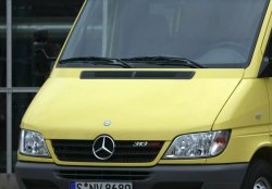 13 549 р. Пластиковый капот (Classic) Стандартный Mercedes-Benz Sprinter W901 (1995-2000)  с доставкой в г. Новочеркасск. Увеличить фотографию 3