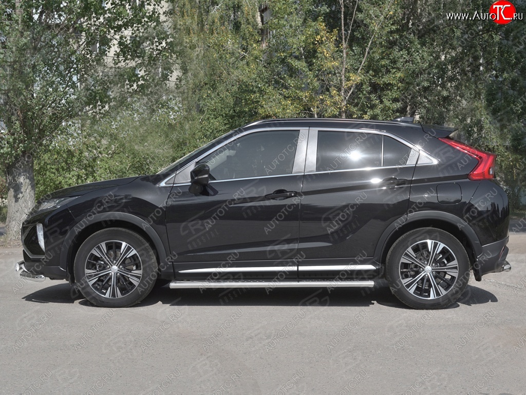 29 699 р. Пороги труба 120х60 овал с проступью Russtal Mitsubishi Eclipse Cross GK дорестайлинг (2017-2021)  с доставкой в г. Новочеркасск