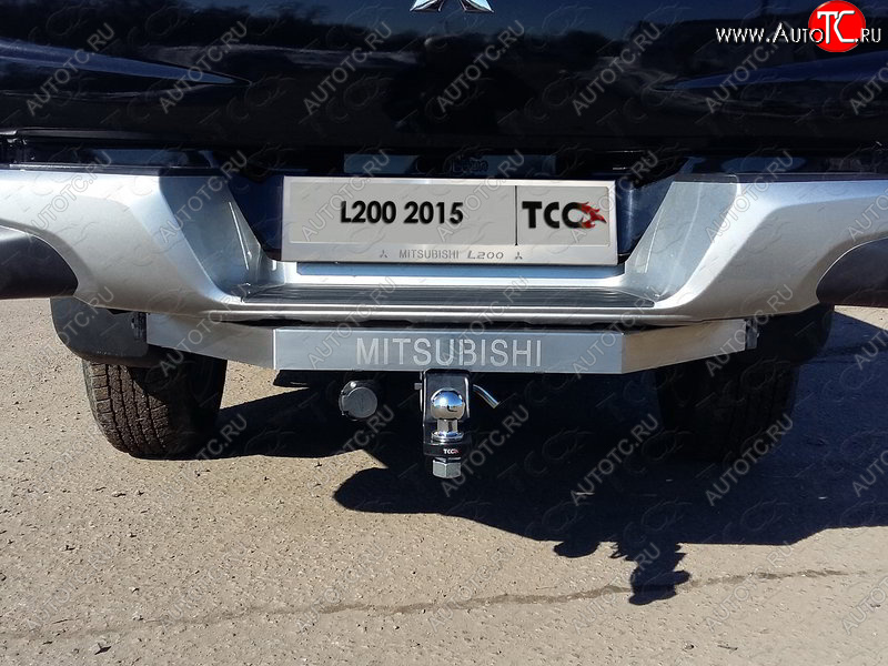 24 999 р. Фаркоп (тягово-сцепное устройство) с задним бампером TCC  Mitsubishi L200  5 KK,KL (2015-2022) дорестайлинг, рестайлинг (оцинкованный, шар Е нержавейка, усиленный, надпись Mitsubishi)  с доставкой в г. Новочеркасск