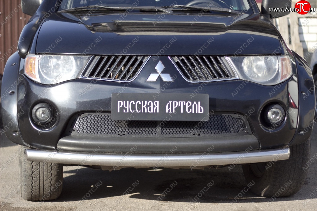 2 189 р. Защитная сетка решетки переднего бампера РА  Mitsubishi L200  4 (2006-2014)  дорестайлинг  с доставкой в г. Новочеркасск