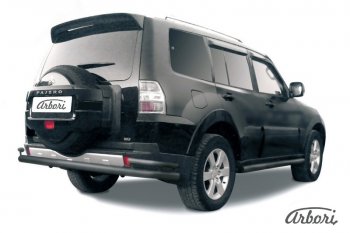 10 889 р. Защита заднего бампера Arbori (черная, 2 трубы d76 и 42 mm). Mitsubishi Pajero 4 V90 2-ой рестайлинг (2014-2020)  с доставкой в г. Новочеркасск. Увеличить фотографию 1