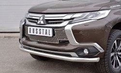 3 749 р. Защитная решётка в воздуховод бампера Berkut (нержавейка) Mitsubishi Pajero Sport QE дорестайлинг (2015-2021)  с доставкой в г. Новочеркасск. Увеличить фотографию 2