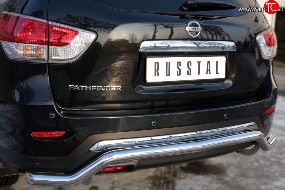 8 649 р. Защита заднего бампера (Ø63 мм волна, нержавейка) Russtal Nissan Pathfinder R52 дорестайлинг (2012-2017)  с доставкой в г. Новочеркасск