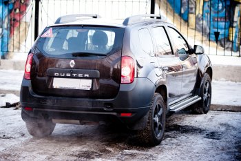 15 899 р. Порожки для ног из трубы Ø51 с алюминиевой площадкой Petroil Tuning Эстонец Renault Duster HS дорестайлинг (2010-2015) (Черный (Шагрень))  с доставкой в г. Новочеркасск. Увеличить фотографию 5