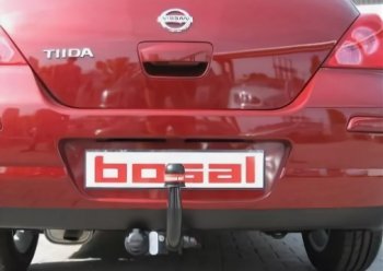 7 799 р. Фаркоп Bosal-Oris. (тип шара A)  Nissan Tiida  2 хэтчбек (2015-2016) C13 дорестайлинг  с доставкой в г. Новочеркасск. Увеличить фотографию 1