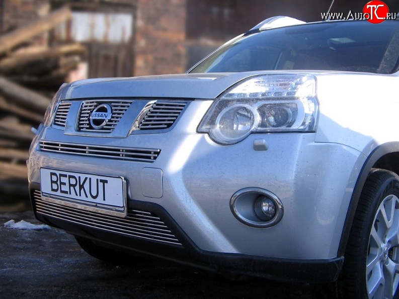 6 999 р. Декоративная вставка воздухозаборника Berkut Nissan X-trail 2 T31 рестайлинг (2010-2015)  с доставкой в г. Новочеркасск