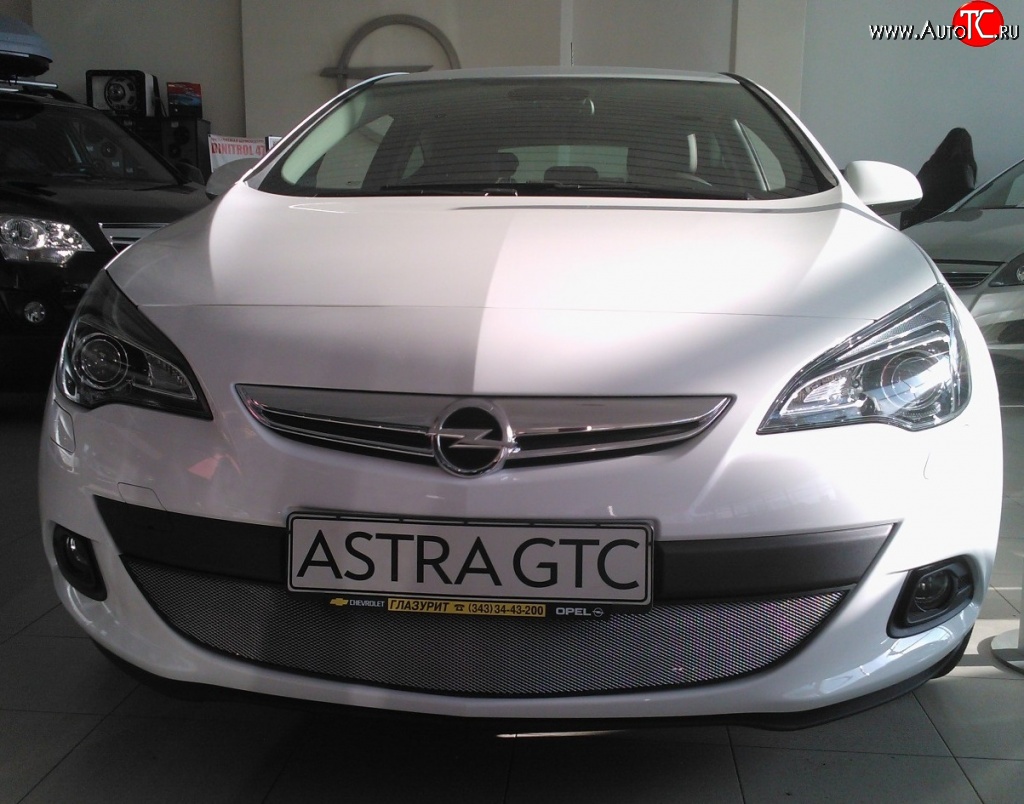 1 539 р. Сетка на бампер GTC Russtal (хром) Opel Astra J хэтчбек 5 дв. дорестайлинг (2009-2012)  с доставкой в г. Новочеркасск