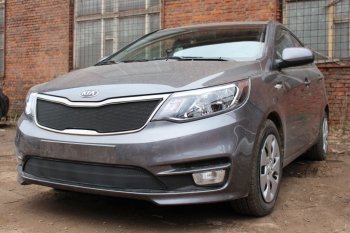 3 199 р. Защитная сетка в бампер (низ, ячейка 3х7 мм) Alfeco Стандарт  KIA Rio  3 QB (2015-2017) рестайлинг седан, рестайлингхэтчбек5дв. (Чёрная)  с доставкой в г. Новочеркасск. Увеличить фотографию 3