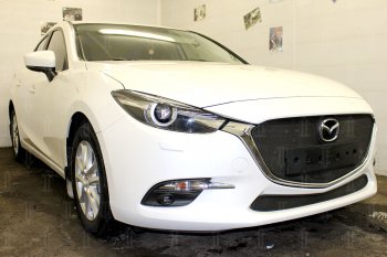 2 799 р. Защитная сетка в бампер (низ, ячейка 3х7 мм) Alfeco Стандарт Mazda 3/Axela BM рестайлинг седан (2016-2019) (Чёрная)  с доставкой в г. Новочеркасск. Увеличить фотографию 3