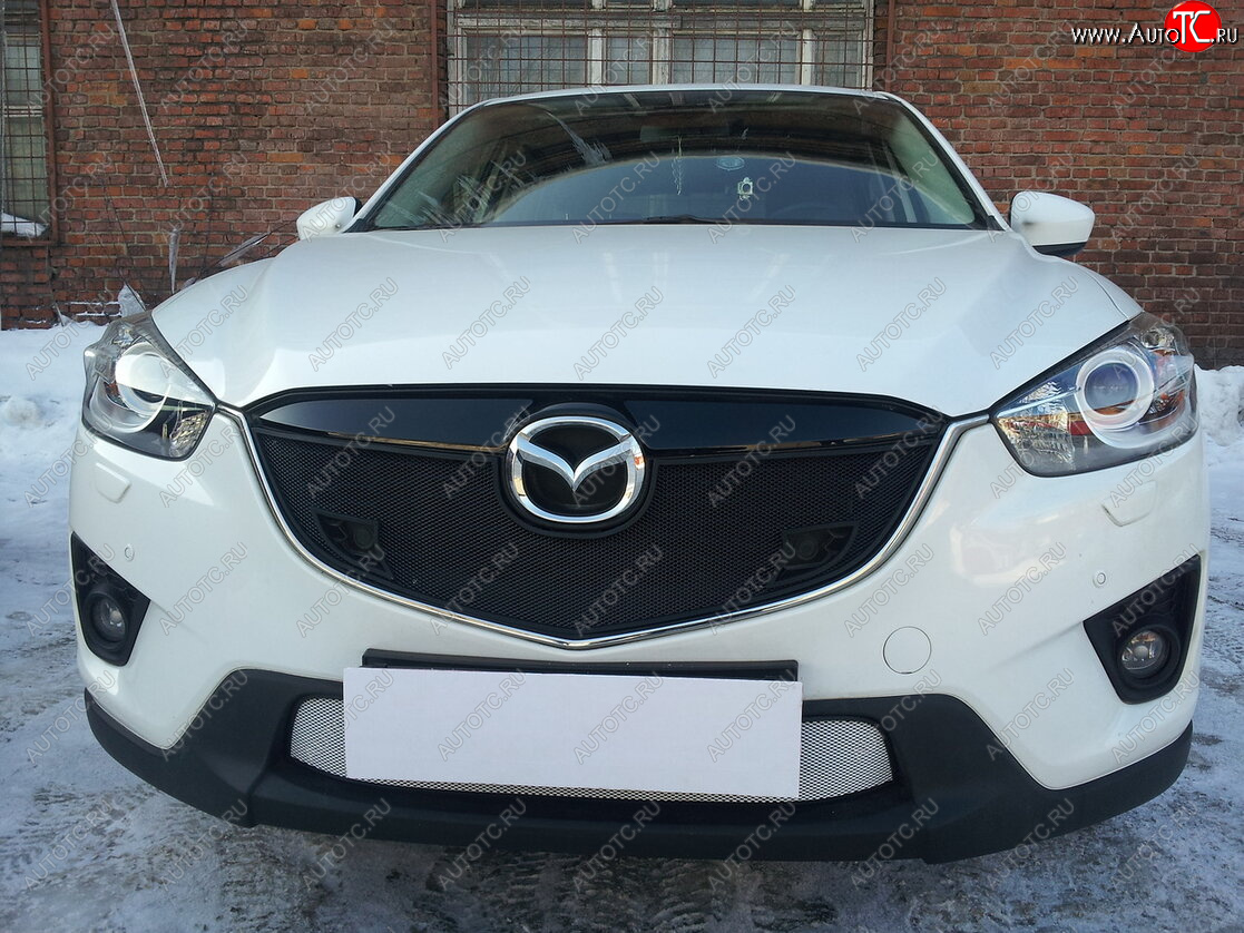 3 099 р. Защитная сетка в бампер (низ, ячейка 3х7 мм) Alfeco Стандарт Mazda CX-5 KE дорестайлинг (2011-2014) (Хром)  с доставкой в г. Новочеркасск