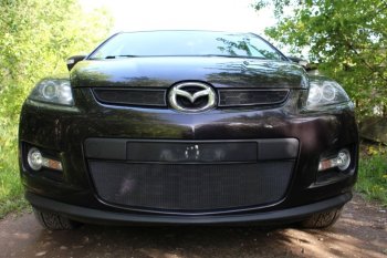 3 199 р. Защитная сетка в бампер (низ, ячейка 3х7 мм) Alfeco Стандарт Mazda CX-7 ER дорестайлинг (2006-2010) (Чёрная)  с доставкой в г. Новочеркасск. Увеличить фотографию 1