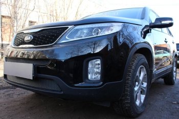 3 989 р. Защитная сетка в бампер (низ, ячейка 4х10 мм) Alfeco Премиум KIA Sorento XM рестайлинг (2012-2015) (Чёрная)  с доставкой в г. Новочеркасск. Увеличить фотографию 4