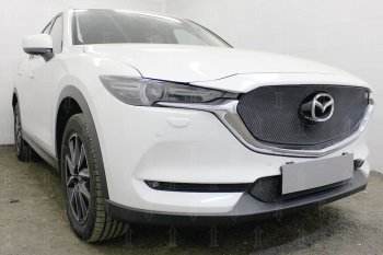 6 299 р. Защитная сетка в бампер (верх, 3D, ячейка 4х10 мм) Alfeco Премиум Mazda CX-5 KF (2016-2024) (Чёрная)  с доставкой в г. Новочеркасск. Увеличить фотографию 2