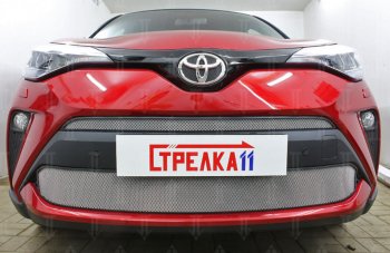 5 549 р. Защитная сетка в бампер (низ, ячейка 4х10 мм) Стрелка11 Премиум Toyota C-HR NGX10, ZGX10 рестайлинг (2019-2025) (Хром)  с доставкой в г. Новочеркасск. Увеличить фотографию 2