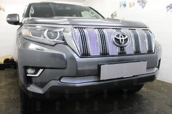 4 499 р. Защитная сетка в бампер (низ, ячейка 4х10 мм) Стрелка11 Премиум Toyota Land Cruiser Prado J150 3-ий рестайлинг (2020-2024) (Хром)  с доставкой в г. Новочеркасск. Увеличить фотографию 2