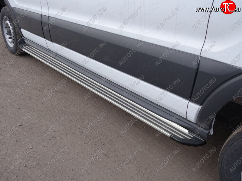 14 849 р. Порог правый алюминиевый Slim Line Silver, ТСС Тюнинг  Ford Transit Connect (2013-2018) (Slim Line Silver)  с доставкой в г. Новочеркасск