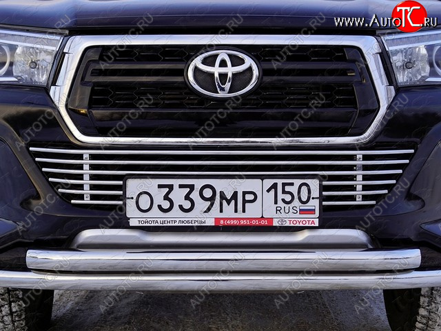 11 299 р. Нижняя декоративная вставка в бампер ТСС Тюнинг  Toyota Hilux  AN120 (2017-2020) 1-ый рестайлинг (d 12 мм)  с доставкой в г. Новочеркасск