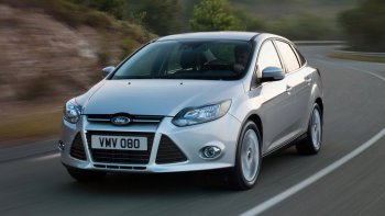 11 999 р. Капот GAMMA  Ford Focus  3 (2010-2015) универсал дорестайлинг, хэтчбэк дорестайлинг, седан дорестайлинг (Неокрашенный)  с доставкой в г. Новочеркасск. Увеличить фотографию 1