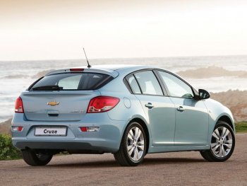 5 999 р. Задние ремонтные арки (комплект) AUTOFERRUM  Chevrolet Cruze ( HR51S,HR81S,  J305) (2001-2015) хэтчбек (Япония), хэтчбек дорестайлинг, хэтчбек рестайлинг (Холоднокатаная сталь 0,8 мм)  с доставкой в г. Новочеркасск. Увеличить фотографию 1