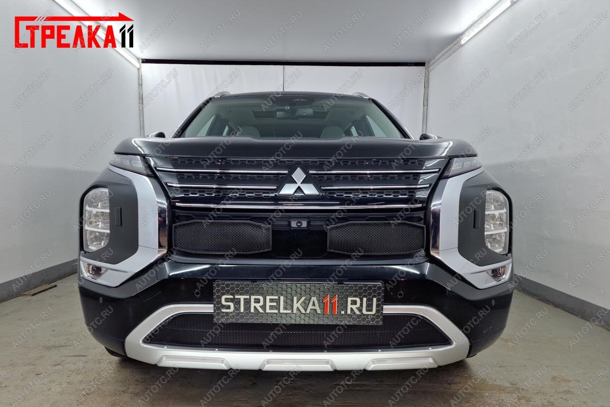 7 249 р. Защита радиатора (3 части) Стрелка11 Стандарт  Mitsubishi Outlander  GF (2018-2022) 3-ий рестайлинг (хром)  с доставкой в г. Новочеркасск