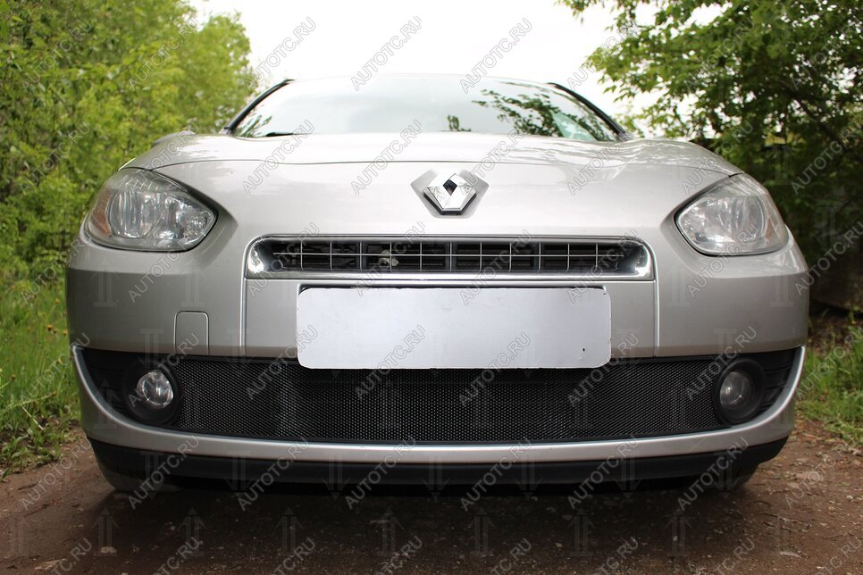 2 399 р. Защита радиатора (верх) Стрелка11 Стандарт Renault Fluence дорестайлинг (2010-2012) (черная)  с доставкой в г. Новочеркасск