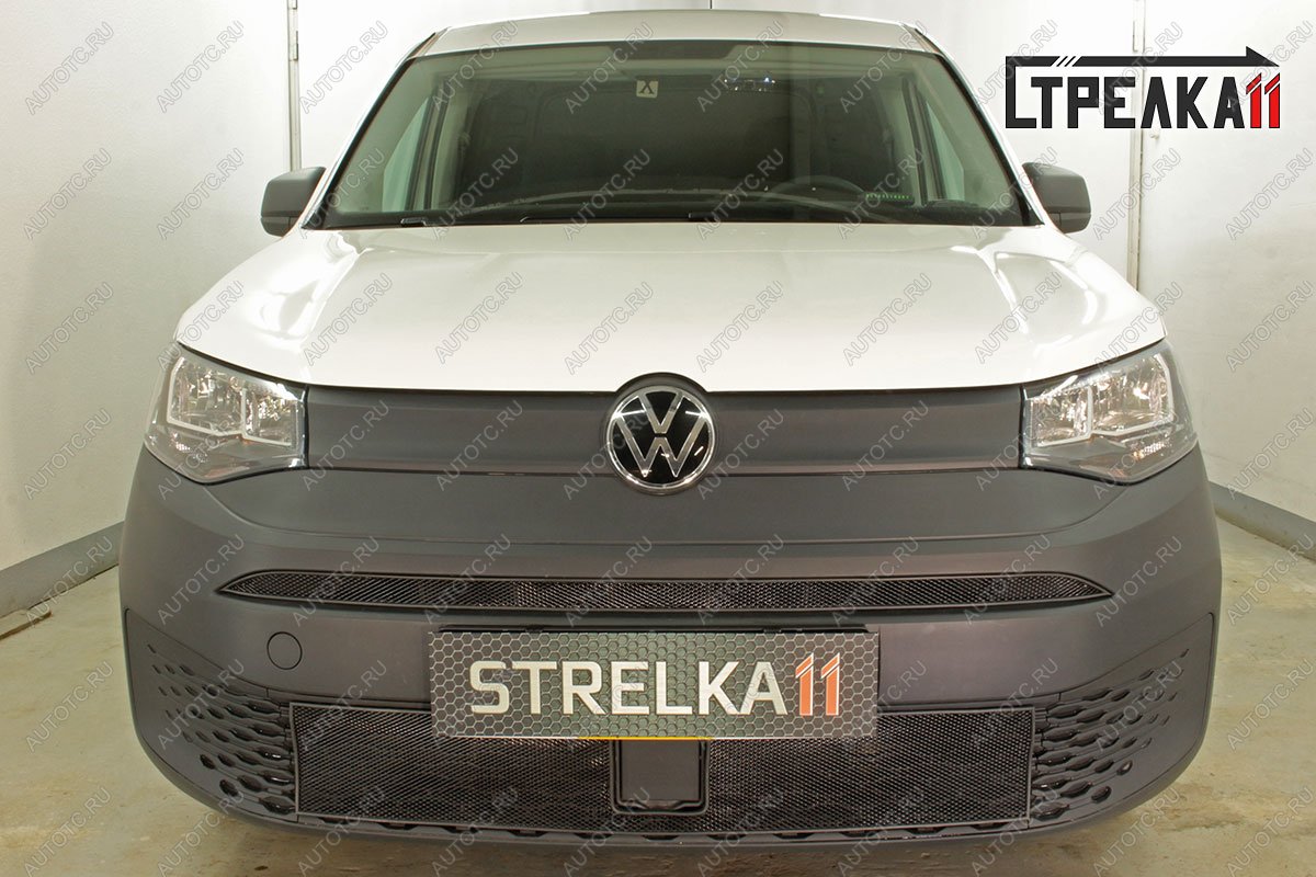 2 369 р. Защита радиатора (верх) Стрелка11 Стандарт  Volkswagen Caddy (2020-2024) (черная)  с доставкой в г. Новочеркасск