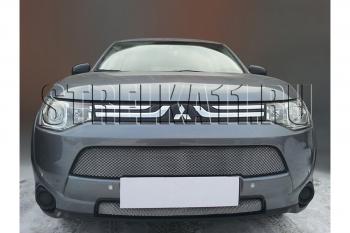 799 р. Зимняя заглушка решетки радиатора (верх) Стрелка11  Mitsubishi Outlander  GF (2012-2016) дорестайлинг, 1-ый рестайлинг (черная)  с доставкой в г. Новочеркасск. Увеличить фотографию 2