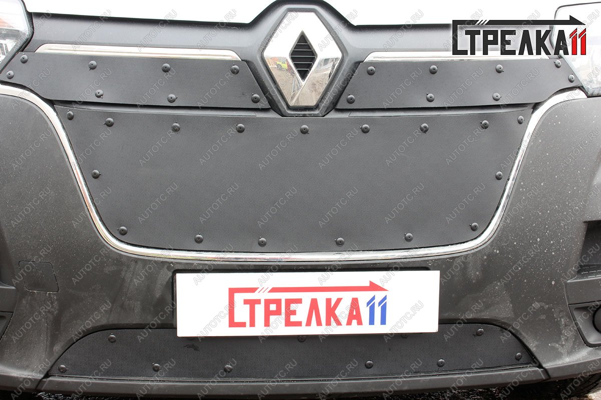 799 р. Зимняя заглушка решетки радиатора (верх, 2 части) Стрелка11  Renault Master  FV,JV (2019-2024) фургон 2-ой рестайлинг (черная)  с доставкой в г. Новочеркасск