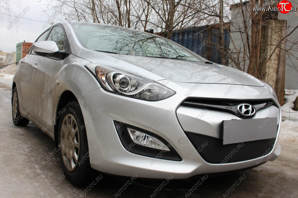 3 179 р.           Защита радиатора Hyundai i30 2013-2015 black Hyundai I30 2 GD дорестайлинг, хэтчбэк 5 дв. (2011-2015) (черная)  с доставкой в г. Новочеркасск