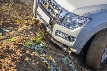 38 999 р. Бампер передний силовой РИФ Mitsubishi Pajero 4 V80 дорестайлинг (2006-2011) (Под площадку для лебёдки RIFPJR-30000 с защитой радиатора)  с доставкой в г. Новочеркасск. Увеличить фотографию 5