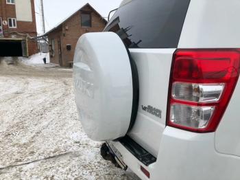 6 949 р. Пластиковый колпак запасного колеса SUZUKI (верхняя часть, 225/70/16) Suzuki Grand Vitara JT 5 дверей 2-ой рестайлинг (2012-2016) (неокрашенный)  с доставкой в г. Новочеркасск. Увеличить фотографию 12