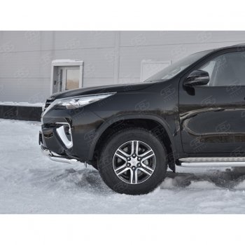 25 699 р. Защита переднего бампера (Ø63 мм с клыками, нержавейка) SLITKOFF Toyota Fortuner AN160 дорестайлинг (2015-2020)  с доставкой в г. Новочеркасск. Увеличить фотографию 3