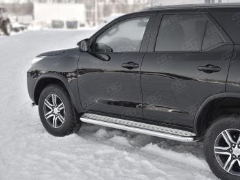 Порожки для ног Russtal (Ø63 мм) Toyota Fortuner AN160 рестайлинг (2020-2024)