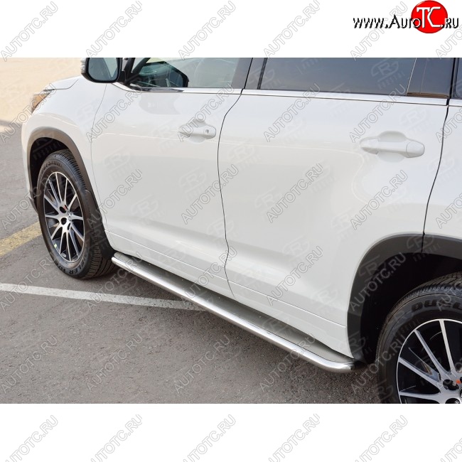 33 999 р. Широкая защита порогов с трубой диаметром 42 мм SLITKOFF v3 Toyota Highlander XU50 дорестайлинг (2013-2017)  с доставкой в г. Новочеркасск