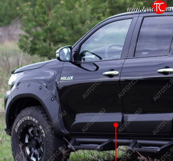 3 179 р. Молдинг двери RA (передний левый)  Toyota Hilux  AN120 (2016-2020) дорестайлинг (Поверхность шагрень)  с доставкой в г. Новочеркасск